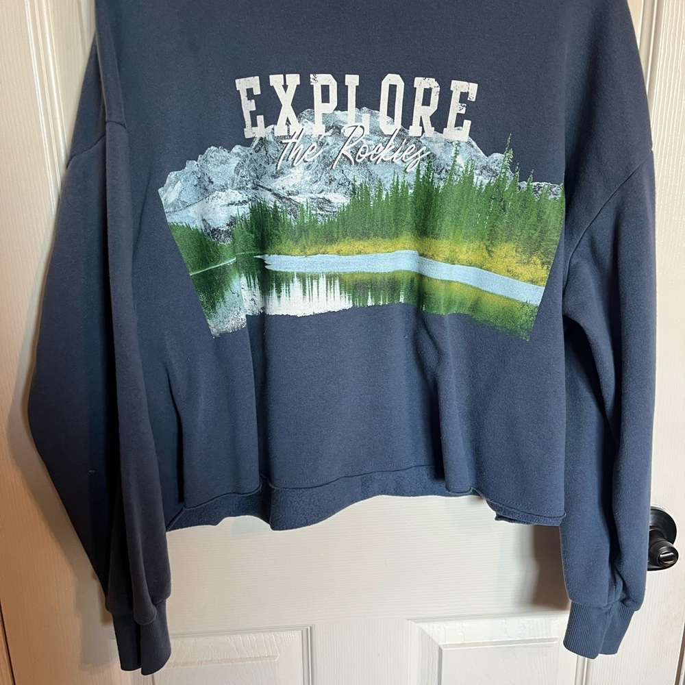 Grayson Threads Blue Mountain Graphic Sweatshirt